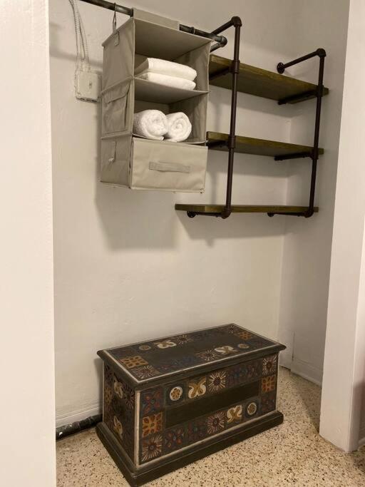 Stayover In Miami Home 2Br - 1Bth - Free Parking Dış mekan fotoğraf