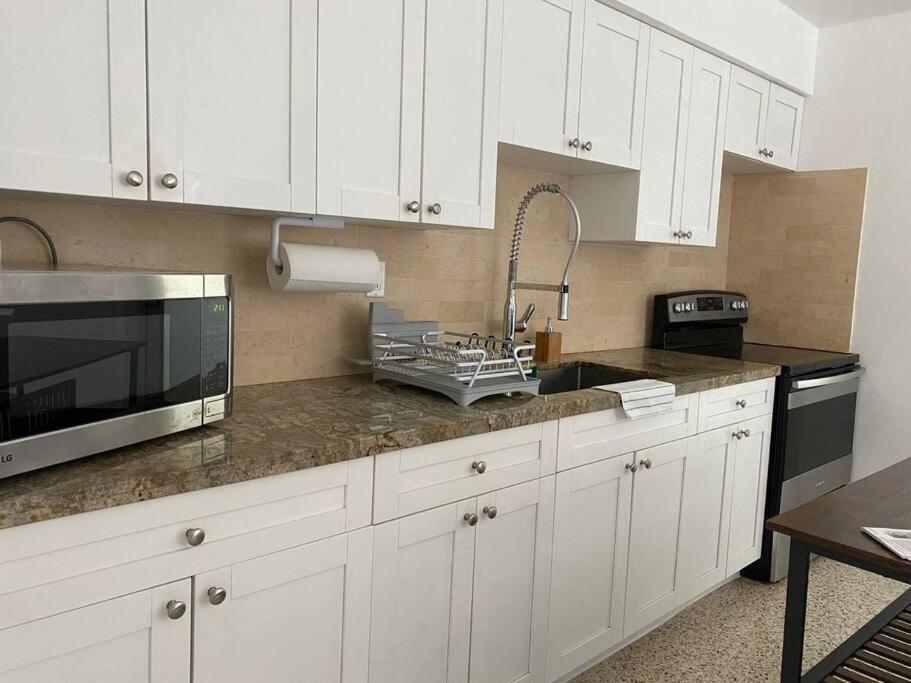 Stayover In Miami Home 2Br - 1Bth - Free Parking Dış mekan fotoğraf